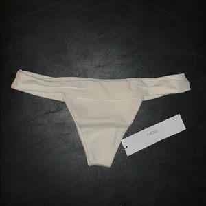 Cheeky Bottoms ❤️